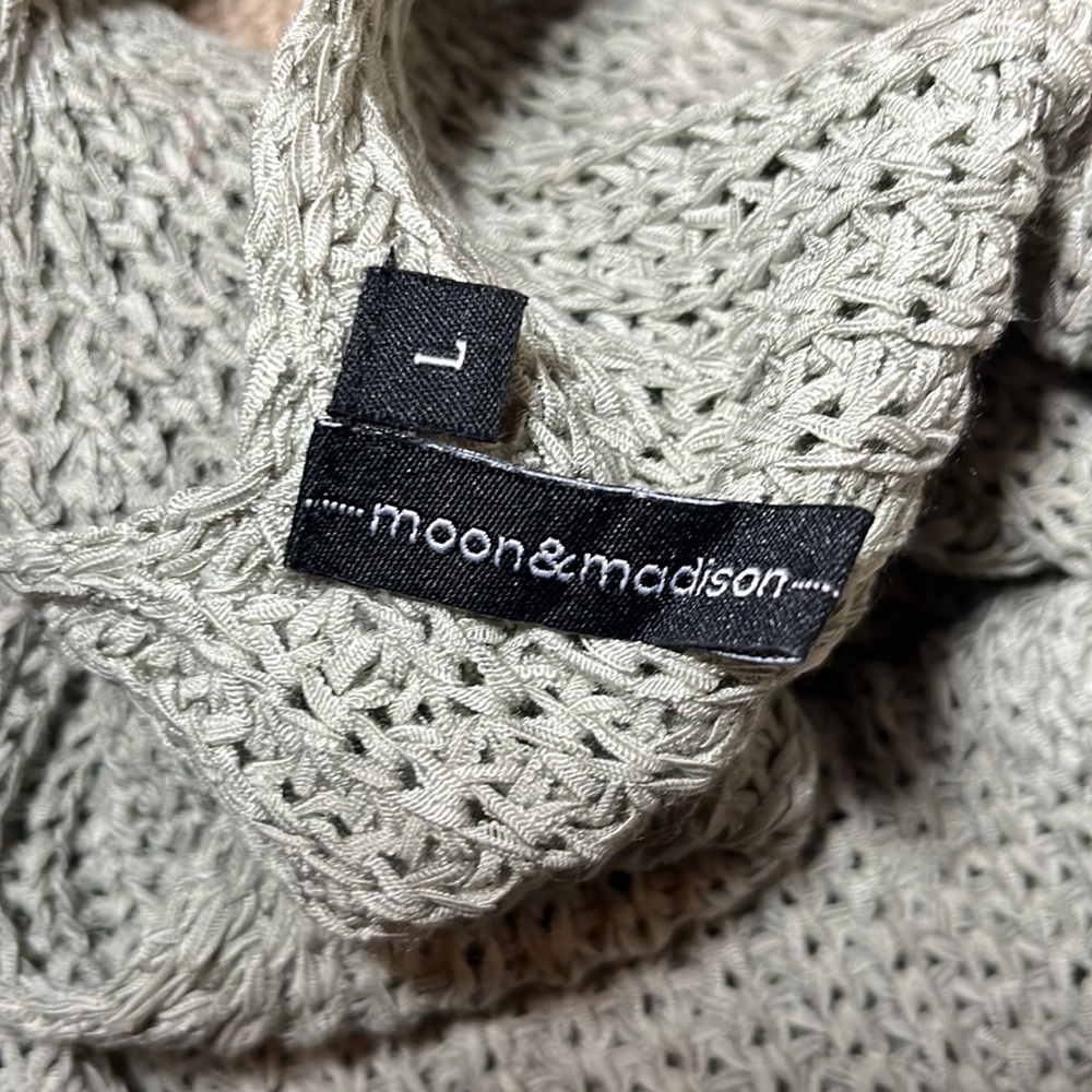 Knit Top - Picture 3 of 4